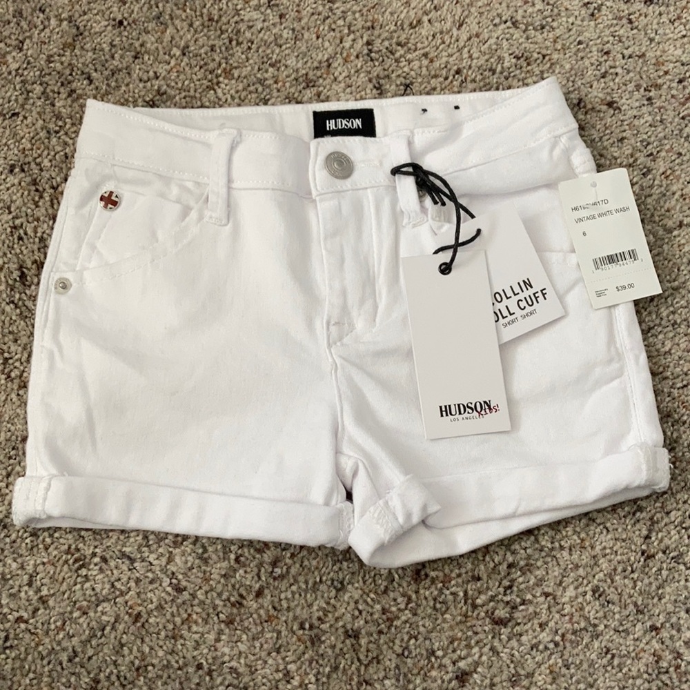 NWT Hudson Denim white shorts (girls size 6)